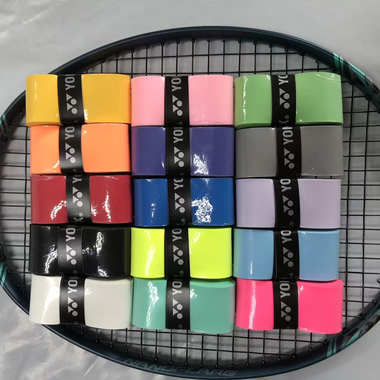 YONEX ラケットグリップ、滑り止め加工のバドミントン・テ - Badminton Racket のレビューと価格