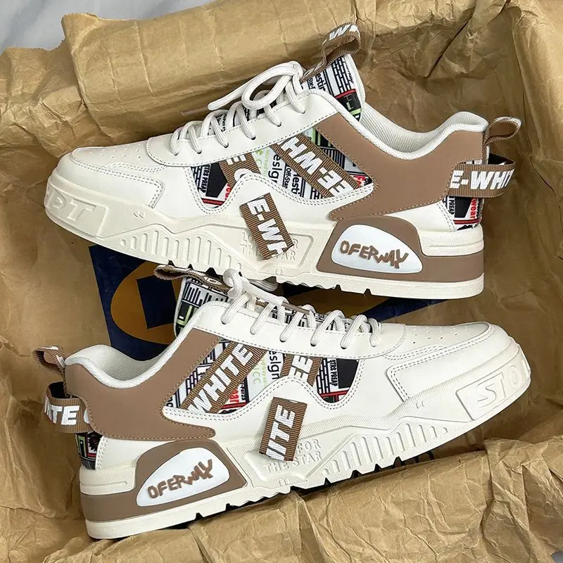 カジュアルファッションレザースニーカー新しいスケートボードメ - Badminton Shoes Men のレビューと価格