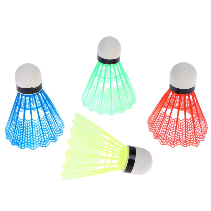 ～6個入り、耐久性に優れたプラスチック製バドミントンシャトル - Badminton Shuttlecock のレビューと価格
