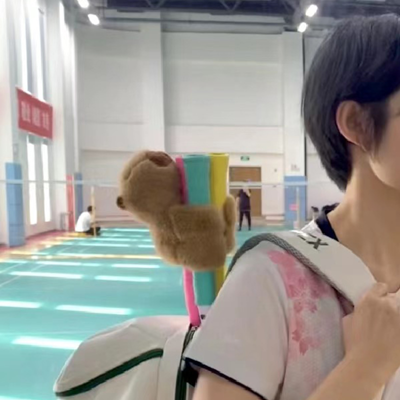 かわいいカピバラバドミントンラケットグリップ装飾ハンドルカバ - Badminton Grip のレビューと価格